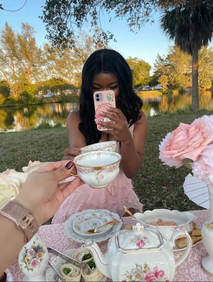 🌹 Ladies Lawn Tea 🫖 Party